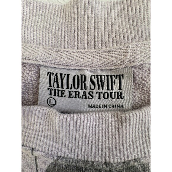 Taylor Swift The Eras Tour Lavender Haze Pullover Crewneck Sweatshirt Size: L - Picture 6 of 7